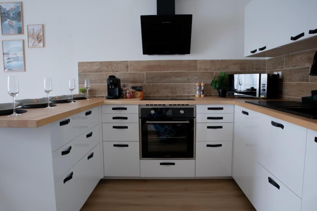Luxury Apartment «Le Jurassien», Gex-Geneve Cessy Ngoại thất bức ảnh
