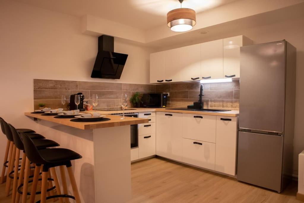 Luxury Apartment «Le Jurassien», Gex-Geneve Cessy Ngoại thất bức ảnh